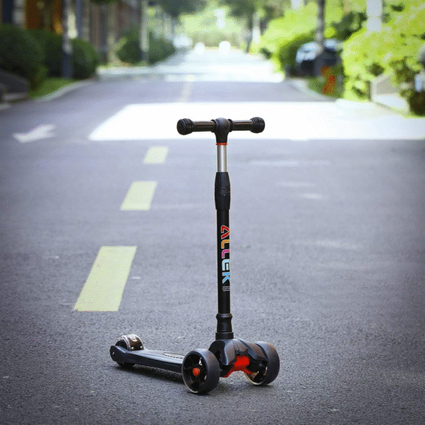 Kick Scooter B02, Lean 'N Glide Scooter with Extra Wide PU Light-Up Wheels and 4 Adjustable Heights for Children from 3-12Yrs (Black) - Image 8